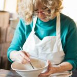 BIO-PIC_carol-painting-pottery-1-440d1647